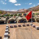 إقليم تارودانت .. القوات المسلحة الملكية تواصل عملية توزيع الخيم لإيواء الساكنة المتضررة من الزلزال
